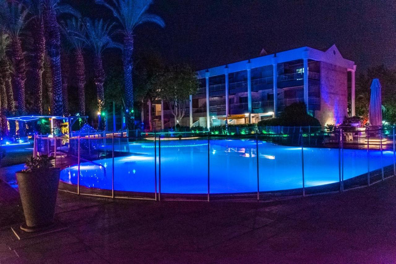 Apartamento דירת גן פונה לבריכה - Pool Garden View Eilat Exterior foto